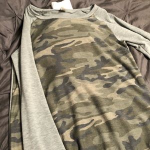 Camo top